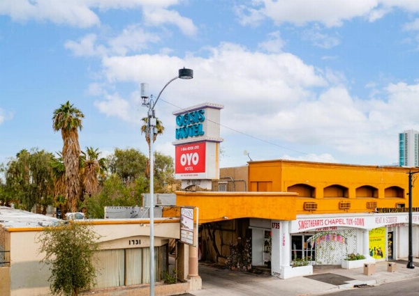 OYO Oasis Motel Las Vegas I-15 image 2